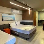 Easy Port0 Hotel